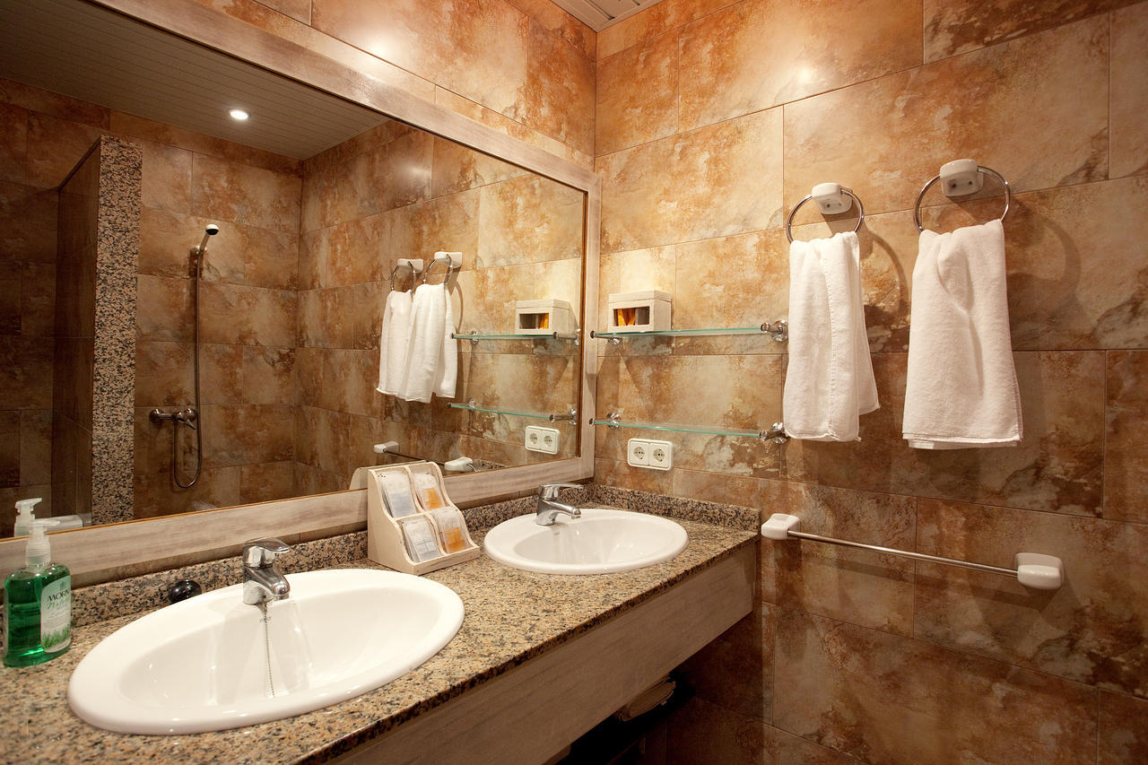 אס קאלו Hotel & Spa Entre Pinos-Adults Only מראה חיצוני תמונה